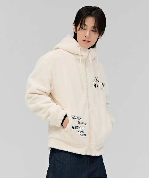 CHASECULT(チェイスカルト)の「共用グラフィックフリースフードジップアップ-アイボリー(その他アウター・メンズ・アイボリー・90/100/95/105)」の3枚目の写真