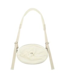 Kijun（キジュン）の「Velvet Pecan Bag Cream（メッセンジャーバッグ）」