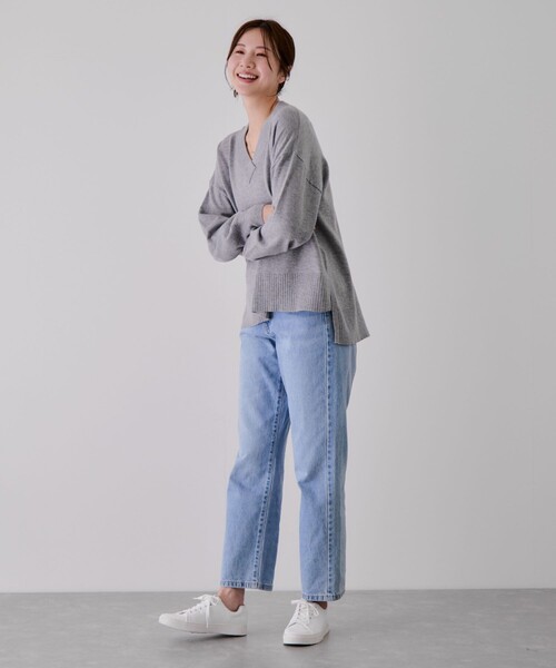 Jayro(ジャイロ)の「もちもちVネックニット(ニット/セーター・レディース・ブラック/グレー/レッド/ホワイト系その他・M)」の15枚目の写真
