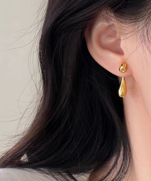 yu-ka(ユーカ)の「YU-KA:ドロップモチーフ 2WAYスタッドピアス drop motif 2way stud pierce(ピアス(両耳用)・レディース・ゴールド/シルバー・FREE)」の4枚目の写真