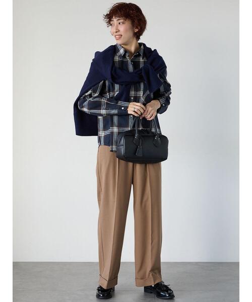 Lugnoncure（ルノンキュール）の「裾ダブルウエストタックパンツ（その他パンツ・レディース・キャメル/チャコールグレー/グレー・F）」の19枚目の写真