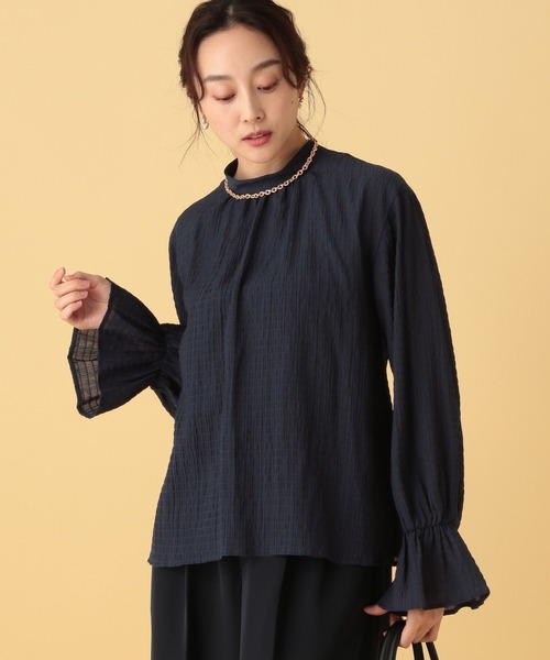 Elura（エルーラ）の「≪入卒/セレモニー/通勤≫スタンドネックブラウス/602136（シャツ/ブラウス・レディース・ホワイト/ネイビー・FREE）」の2枚目の写真