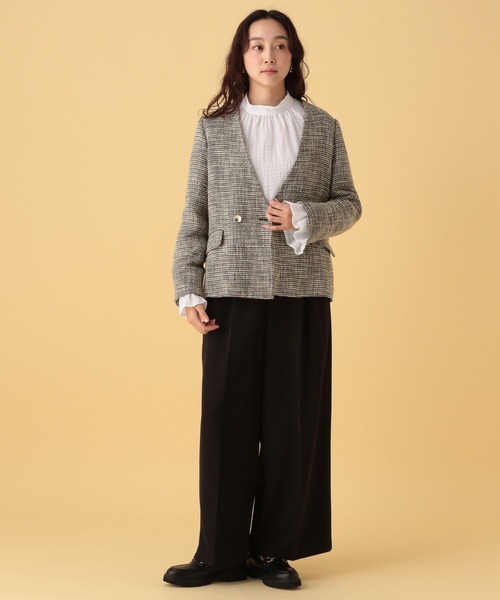 Elura（エルーラ）の「≪入卒/セレモニー/通勤≫スタンドネックブラウス/602136（シャツ/ブラウス・レディース・ホワイト/ネイビー・FREE）」の3枚目の写真