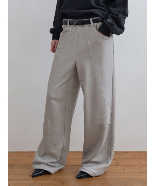 Kijun(キジュン)の「Panel Line Sweat Pants Light Grey(スウェットパンツ・レディース・その他・SMALL/MEDIUM)」の5枚目の写真