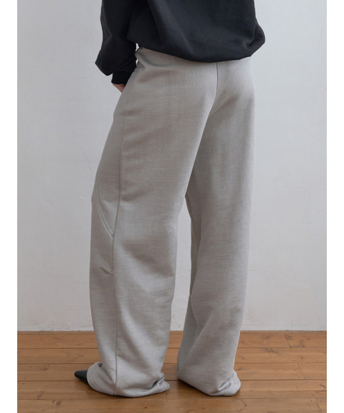 Kijun(キジュン)の「Panel Line Sweat Pants Light Grey(スウェットパンツ・レディース・その他・SMALL/MEDIUM)」の4枚目の写真