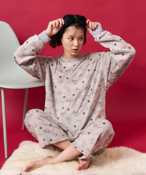 セール】SANRIO/サンリオ 「HELLO KITTY」 ヘアバンド付き パジャマ