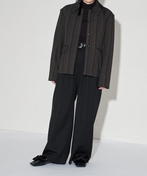 GRISE(グリーズ)の「GRISEワイドスクエアビッグリボンローファー(ローファー・レディース・ゴールド/カーキ/ブラック・23.5cm/24cm/24.5cm/25cm/22cm/22.5cm/23cm)」の11枚目の写真