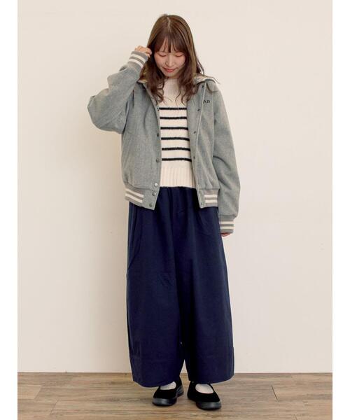 Samansa Mos2（サマンサ モスモス）の「ウール混セーラーカラー2WAY刺繍スタジャン（ブルゾン・レディース・グレー/ベージュ/ネイビー・F）」の7枚目の写真