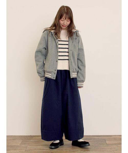 Samansa Mos2（サマンサ モスモス）の「ウール混セーラーカラー2WAY刺繍スタジャン（ブルゾン・レディース・グレー/ベージュ/ネイビー・F）」の8枚目の写真
