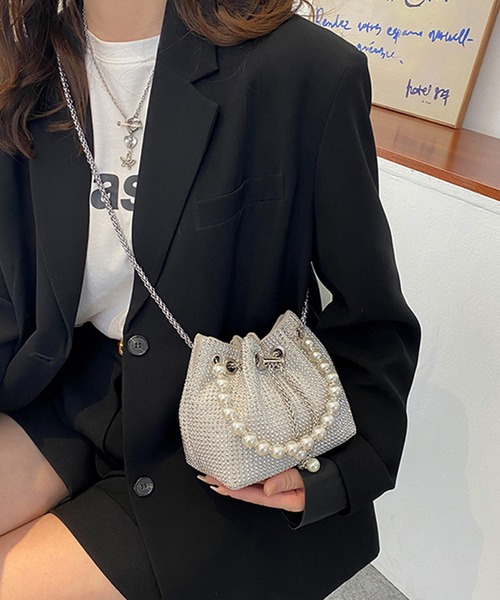 DRESS PLUS（ドレスプラス）の「ラインストーンショルダーバッグ 結婚式（ハンドバッグ・レディース・グレー/シルバー/ブラック・フリー）」の11枚目の写真