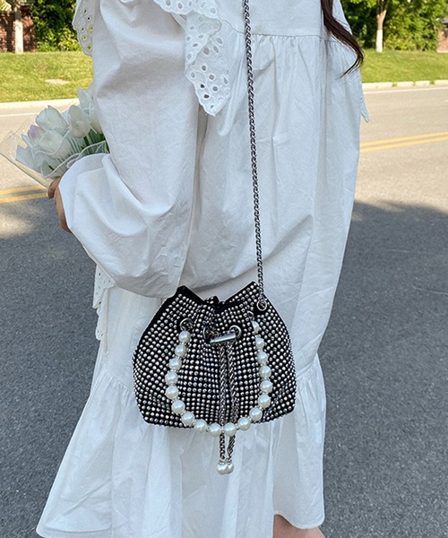 DRESS PLUS（ドレスプラス）の「ラインストーンショルダーバッグ 結婚式（ハンドバッグ・レディース・グレー/シルバー/ブラック・フリー）」の20枚目の写真