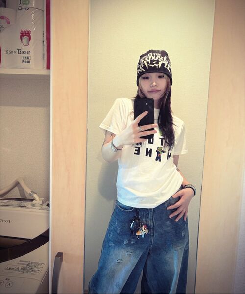 KICHUL(キチョル)の「DEEP OIL WASHED BALLOON DENIM PANTS (BLUE)(デニムパンツ・レディース・その他・X-SMALL/LARGE/SMALL/MEDIUM)」の13枚目の写真