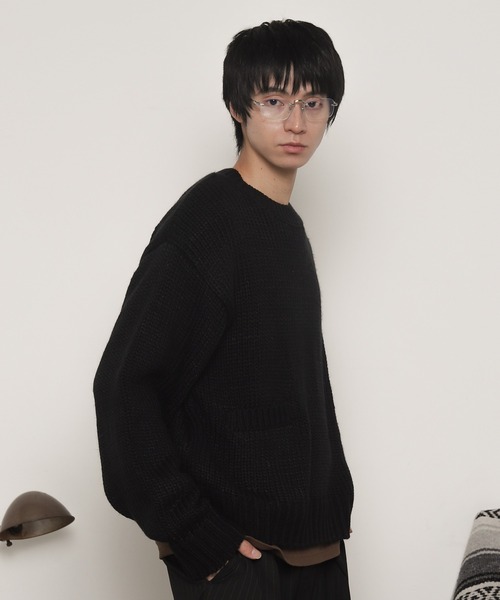 LUCY(ルーシー)の「LUCY/【25年秋冬新作】クロップドチャンキーニットプルオーバー(ニット/セーター・メンズ・レッド/オフホワイト/ブラック・FREE)」の10枚目の写真