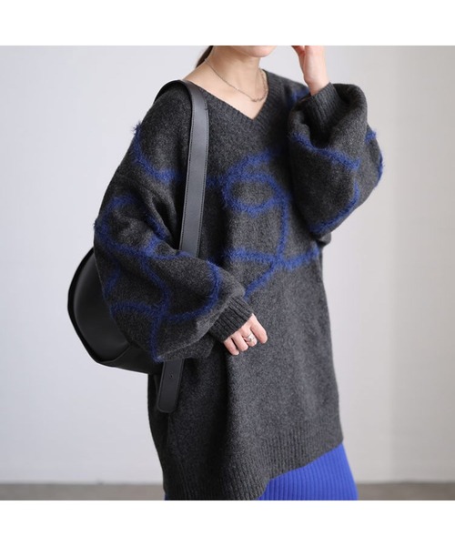 GOLDJAPAN（ゴールドジャパン）の「メランジラインVネックニットチュニック【大きいサイズ対応】（チュニック・レディース・チャコール/ブラック/杢グレー・LL～3L/4L～5L）」の6枚目の写真