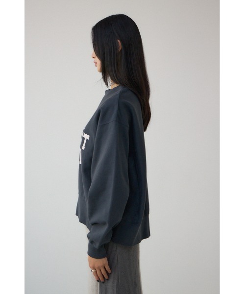 AZUL by moussy（アズールバイマウジー）の「クラックロゴスウェット（スウェット・レディース・ライトブラック/ブラウン/グレー×ホワイト・FREE）」の9枚目の写真