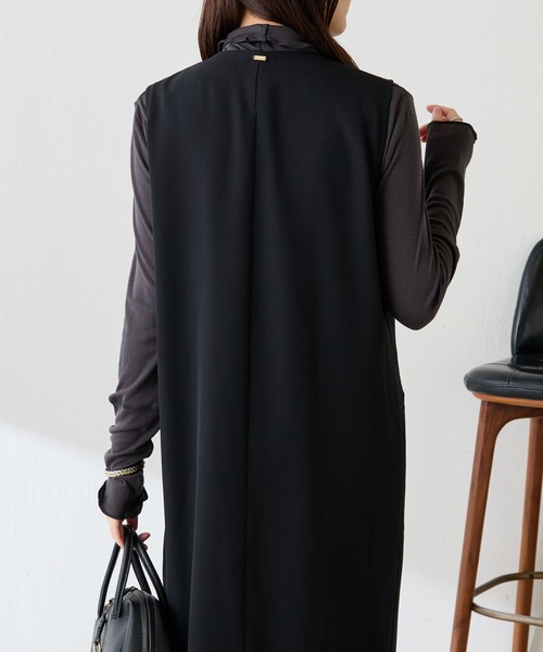 COLLAGE GALLARDAGALANTE（コラージュガリャルダガランテ）の「フロントボタンジャンパースカート/セレモニー（ジャンパースカート・レディース・ブラック/グレイッシュベージュ・FREE）」の4枚目の写真