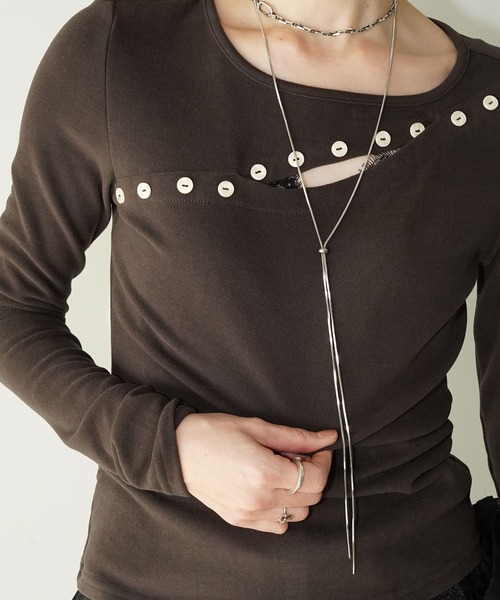 chuclla（チュクラ）の「アシンメトリーボタンライントップス chw26s024（Tシャツ/カットソー・レディース・ホワイト/ライトベージュ/ブラック・FREE）」の18枚目の写真