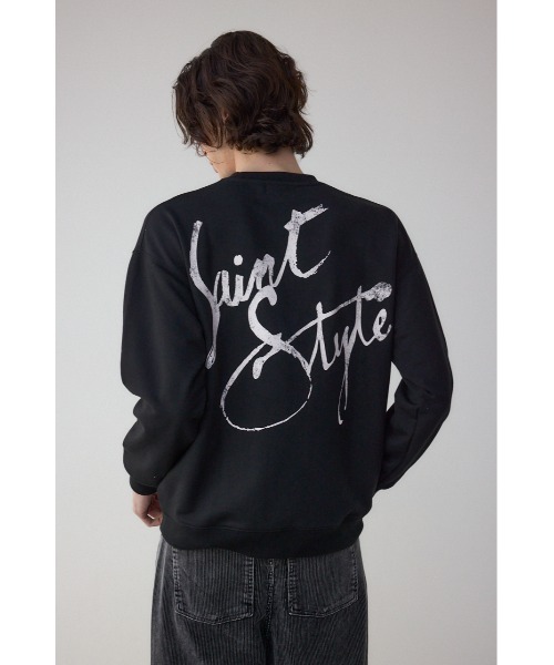 AZUL by moussy(アズールバイマウジー)の「筆記体バックプリント裏毛トップス(スウェット・メンズ・グレー/ホワイト/ブラック・LARGE/MEDIUM)」の2枚目の写真
