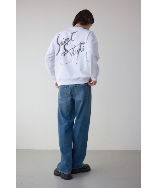 AZUL by moussy(アズールバイマウジー)の「筆記体バックプリント裏毛トップス(スウェット・メンズ・グレー/ホワイト/ブラック・LARGE/MEDIUM)」の12枚目の写真