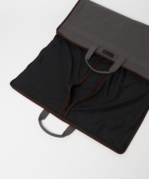 スエードライク ガーメント バッグ（スーツケース/キャリーバッグ