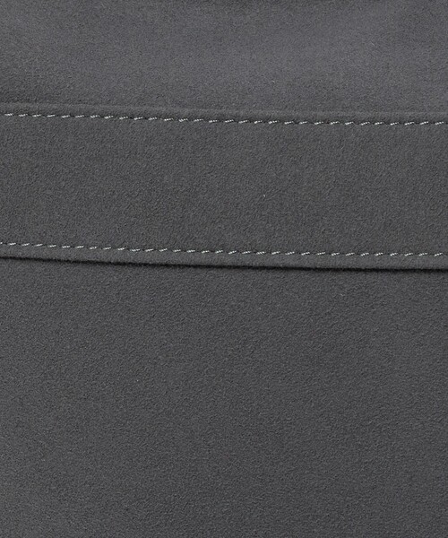 UNITED ARROWS(ユナイテッドアローズ)の「スエードライク ガーメント バッグ(スーツケース/キャリーバッグ・メンズ・ダークグレー/グレー系・FREE)」の17枚目の写真