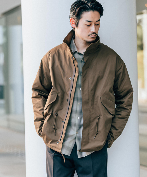EDIFICE（エディフィス）の「M-65 ライナー ショート  モッズコート（ミリタリージャケット・メンズ・ブラウン/ブラック・MEDIUM/LARGE）」の4枚目の写真