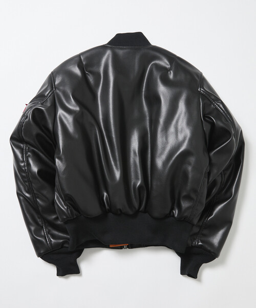 Alpha Industries（アルファインダストリーズ）の「ALPHA/アルファ 別注 LEATHERETTE MA-1（MA-1・メンズ・ブラック/ブラウン・X-LARGE/SMALL/X-SMALL/LARGE/XX-LARGE/MEDIUM）」の5枚目の写真