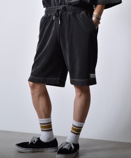 DOUBLE STEAL(ダブルスティール)の「DSピグメントパイルイージーハーフパンツ(その他パンツ・メンズ・ブラック/グレイッシュベージュ/グリーン・LARGE/MEDIUM/SMALL)」の2枚目の写真
