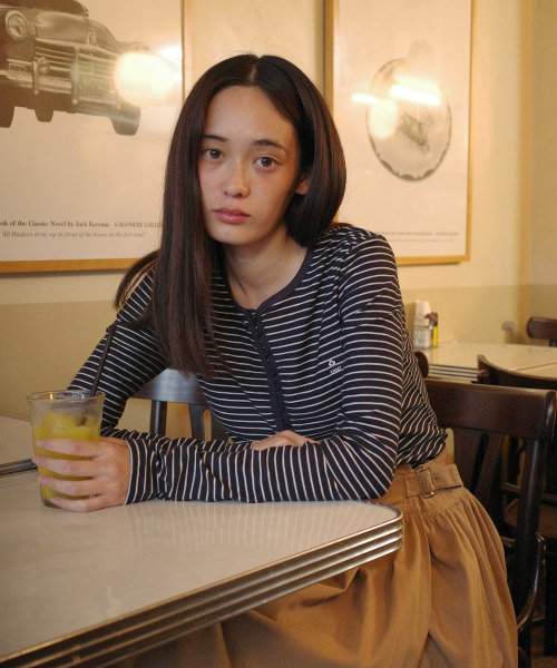 TTUDEMENT(トュードメント)の「STRIPE HENLEY T-SHIRT_NAVY(Tシャツ/カットソー・レディース・その他・S/M)」の1枚目の写真