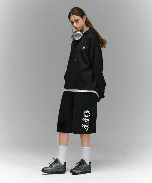 RANDOMOFF(ランダムオフ)の「OFF DOT TYPO 7/10 BERMUDA SHORTS (3color)(その他パンツ・レディース・その他・M/L/XL/S)」の1枚目の写真