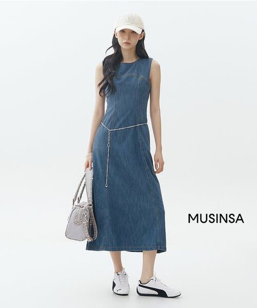 MUSINSA STANDARD WOMAN（ムシンサスタンダードウーマン）の「ウィメンズパネルデニムマキシドレス[ミディアムインディゴ]（ワンピース・レディース・その他・SMALL/MEDIUM/X-SMALL/LARGE）」の7枚目の写真