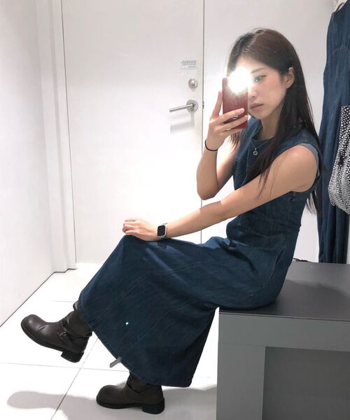 MUSINSA STANDARD WOMAN（ムシンサスタンダードウーマン）の「ウィメンズパネルデニムマキシドレス[ミディアムインディゴ]（ワンピース・レディース・その他・SMALL/MEDIUM/X-SMALL/LARGE）」の8枚目の写真