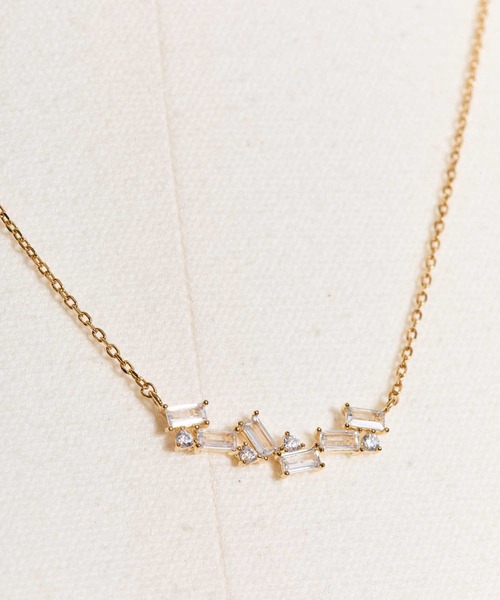 NOELA(ノエラ)の「ビジューラインネックレス(ネックレス・レディース・シルバー/ゴールド・フリー)」の5枚目の写真