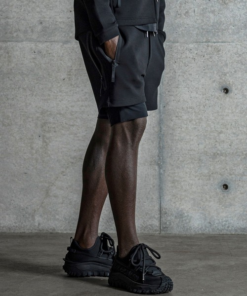 1PIU1UGUALE3  RELAX （ウノピゥウノウグァーレトレ リラックス）の「1PIU1UGUALE3 RELAX(ウノピゥウノウグァーレトレ リラックス)バーティカルポケット テックショートパンツ（その他パンツ・メンズ・グレー/ブラック/ホワイト・S/M/L/XL/XXL）」の14枚目の写真