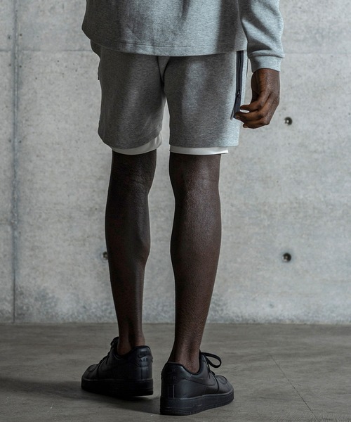 1PIU1UGUALE3  RELAX （ウノピゥウノウグァーレトレ リラックス）の「1PIU1UGUALE3 RELAX(ウノピゥウノウグァーレトレ リラックス)バーティカルポケット テックショートパンツ（その他パンツ・メンズ・グレー/ブラック/ホワイト・S/M/L/XL/XXL）」の20枚目の写真