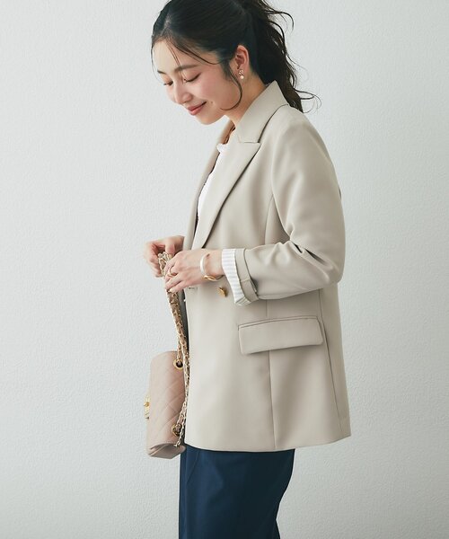 La boutique BonBon（ラブティックボンボン）の「【復刻】メタル釦ダブルジャケット2（テーラードジャケット・レディース・ブラック/ネイビー/グレイッシュベージュ・FREE/TM）」の6枚目の写真