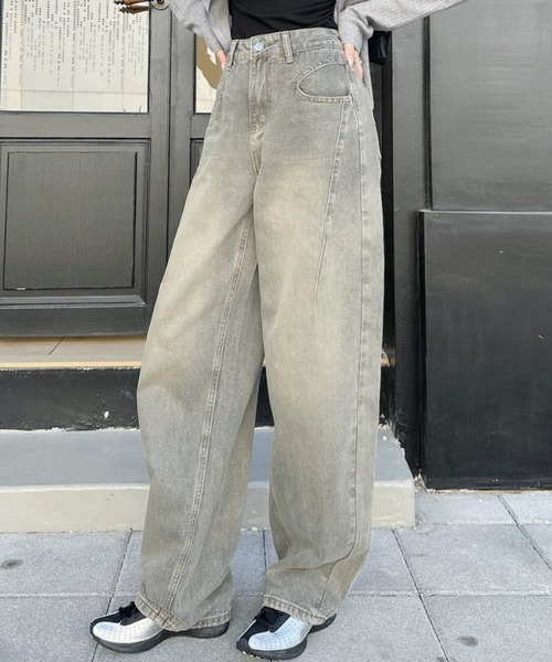 Ada.(エイダ)の「カーブデザイン ワイドパンツ(デニムパンツ・レディース・ベージュ/グレー・M/S)」の11枚目の写真
