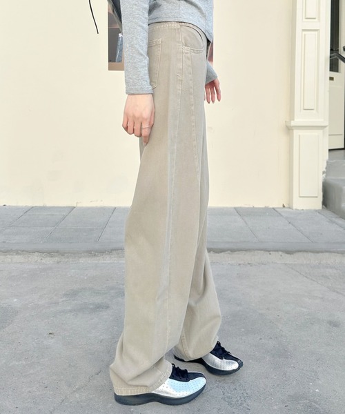 Ada.(エイダ)の「カーブデザイン ワイドパンツ(デニムパンツ・レディース・ベージュ/グレー・M/S)」の8枚目の写真