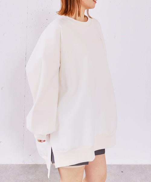 archives(アルシーヴ)の「ダンボールBIGプルオーバー(スウェット・レディース・アイボリー/ブラック/グレー・MEDIUM)」の9枚目の写真