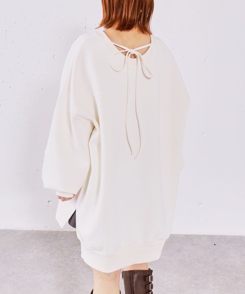 archives(アルシーヴ)の「ダンボールBIGプルオーバー(スウェット・レディース・アイボリー/ブラック/グレー・MEDIUM)」の11枚目の写真