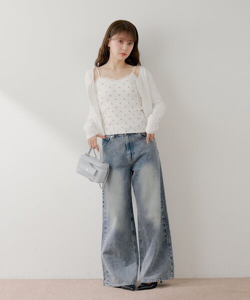 Chico（チコ）の「ラインストーンロゴワイドデニムパンツ（デニムパンツ・レディース・ブルー系その他6/ネイビー/ブルー系その他・MEDIUM/SMALL）」の7枚目の写真