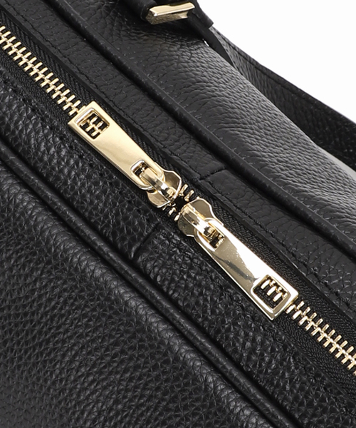 FRAMeWORK(フレームワーク)の「AULENTTI/オウレンティ DUFFEL SHOULDER バッグ(ショルダーバッグ・レディース・キャメル/ブラック・FREE)」の21枚目の写真