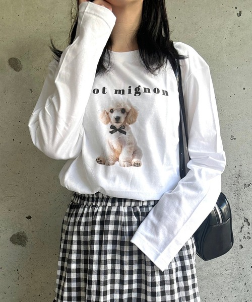 etta(エタ)の「子犬リボンデザインロンT/長袖Tシャツ(Tシャツ/カットソー・レディース・ホワイト・MEDIUM/LARGE)」の1枚目の写真