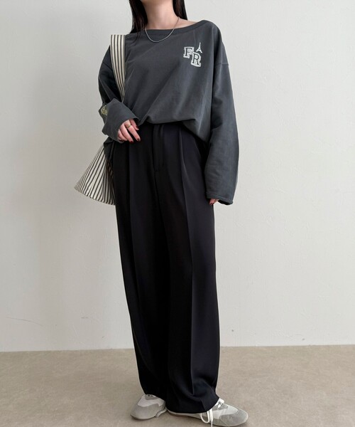 fredy emue（フレディエミュ）の「【オン・オフ対応/高身長サイズあり】とろみツイルタックスラックス（スラックス・レディース・アイボリー/ブラック/チャコールグレー/ブラウン・39/38/36）」の8枚目の写真