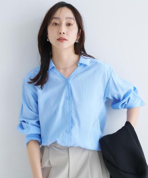 UNTITLED（アンタイトル）の「リラックスボウタイブラウス（シャツ/ブラウス・レディース・ライトブルー/チャコールグレー/オフホワイト・44/02/50/48/04/00）」の14枚目の写真