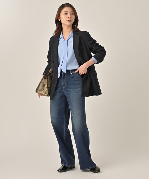 UNTITLED（アンタイトル）の「リラックスボウタイブラウス（シャツ/ブラウス・レディース・ライトブルー/チャコールグレー/オフホワイト・44/02/50/48/04/00）」の16枚目の写真