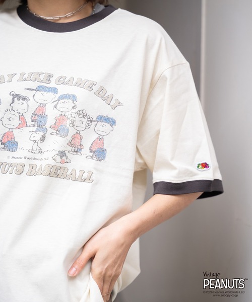 FRUIT OF THE LOOM(フルーツオブザルーム)の「【FRUIT OF THE LOOM】FTL x PEANUTS 19/-スラブ天竺6 / ピーナッツ スヌーピー 半袖Tシャツ(Tシャツ/カットソー・メンズ・アイボリー・L/M/S)」の17枚目の写真