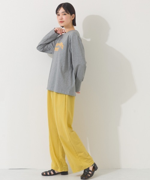 OMNES(オムネス)の「ロゴプリント長袖Tシャツ Massachusetts(Tシャツ/カットソー・レディース・グリーン/ライトグレー/ホワイト/ベージュ/チャコールグレー・FREE)」の7枚目の写真