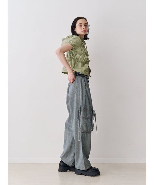 jouetie（ジュエティ）の「ルーズポケットリボンデニム【セットアップ対応】（デニムパンツ・レディース・ブルー/ブラック/インディゴブルー・MEDIUM）」の8枚目の写真