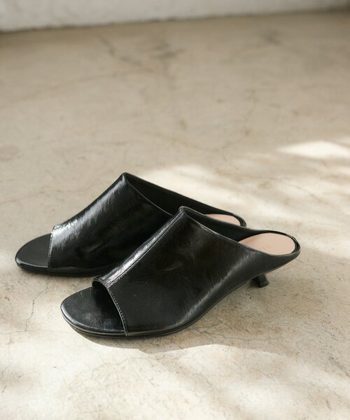 RIVE DROITE（リヴドロワ）の「予約【鮮度抜群】エナメルミュール（その他シューズ・レディース・アイボリー/ブラック・LARGE/MEDIUM/SMALL）」の6枚目の写真